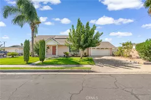 535 E Valencia St, Rialto, CA 92376 - Photo 3