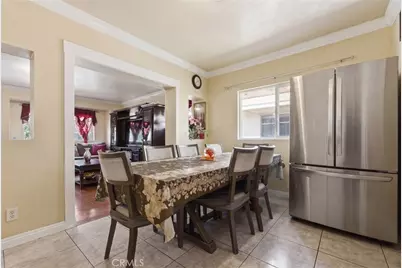 706 W 42nd, Los Angeles, CA 90037 - Photo 5