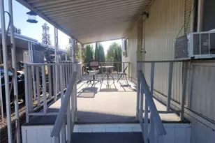 26871 Alessandro Blvd, Moreno Valley, CA 92555 - Photo 15