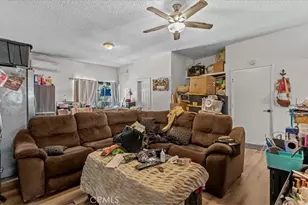 2171 Santa Fe, Long Beach, CA 90810 - Photo 17