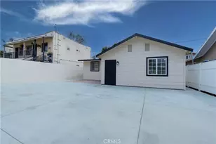 232 W 40th Pl, Los Angeles, CA 90037 - Photo 61