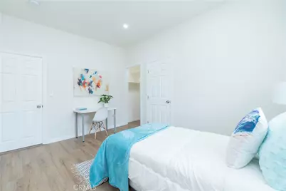 232 W 40th Place, Los Angeles, CA 90037 - Photo 7