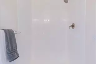 232 W 40th Pl, Los Angeles, CA 90037 - Photo 17