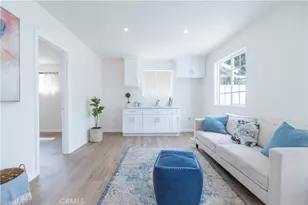 232 W 40th Pl, Los Angeles, CA 90037 - Photo 13