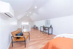 232 W 40th Pl, Los Angeles, CA 90037 - Photo 23