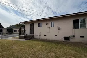 2901 Webster, Long Beach, CA 90810 - Photo 9
