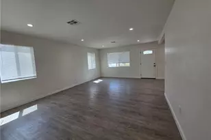 336 T, Bakersfield, CA 93304 - Photo 11