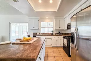 12416 Softwind Dr, Victorville, CA 92395 - Photo 19