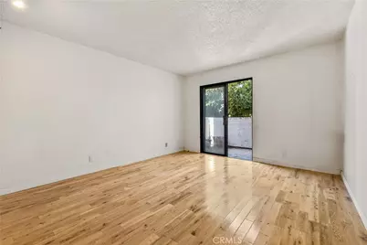 1119 Albany #106, Los Angeles, CA 90015 - Photo 13