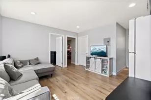 1301 E Pacific Coast, Los Angeles, CA 90744 - Photo 33