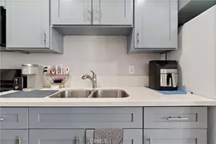 1301 E Pacific Coast, Los Angeles, CA 90744 - Photo 29