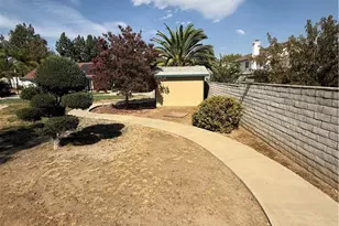 11551 Knoll Vista, Moreno Valley, CA 92555 - Photo 15