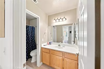 113 Agua Santa Drive, Palmdale, CA 93551 - Photo 17