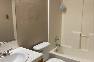 13700 El Cajon, Desert Hot Springs, CA 92240 - Photo 21
