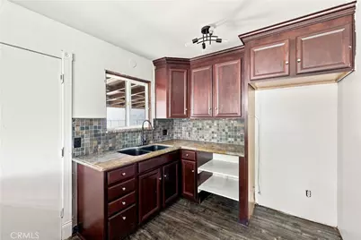 561 Lanier St, Hemet, CA 92543 - Photo 9