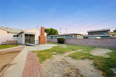 9008 Paramount Boulevard, Downey, CA 90240 - Photo 23
