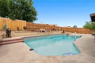 13010 Snowview Rd, Victorville, CA 92392 - Photo 7