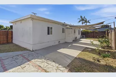 8803 Burton, Bellflower, CA 90706 - Photo 5