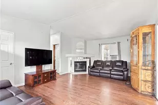 1241 N East St, Anaheim, CA 92805 - Photo 3