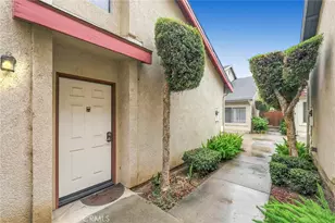 13421 Hubbard St, Sylmar, CA 91342 - Photo 27