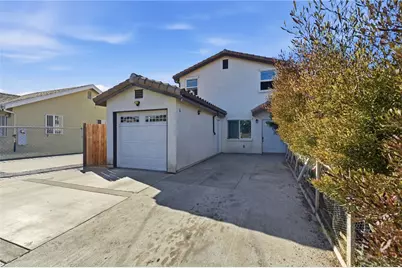 9577 Maie, Los Angeles, CA 90002 - Photo 1