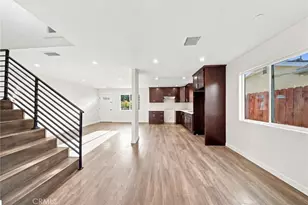 9577 Maie, Los Angeles, CA 90002 - Photo 7