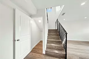 9577 Maie, Los Angeles, CA 90002 - Photo 11