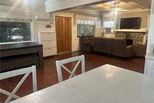 659 E 52nd Pl, Los Angeles, CA 90011 - Photo 3