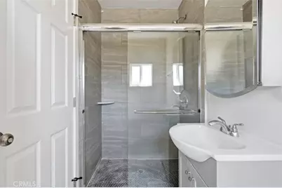 817 W 79th, Los Angeles, CA 90044 - Photo 9