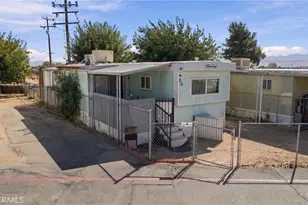 9426 Tamarisk Ave, Hesperia, CA 92345 - Photo 21