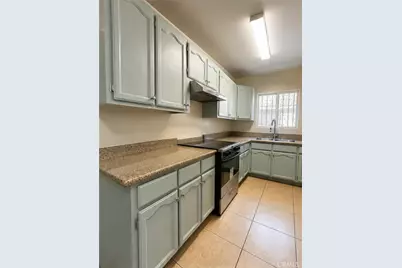 144 W 84th Street, Los Angeles, CA 90003 - Photo 5