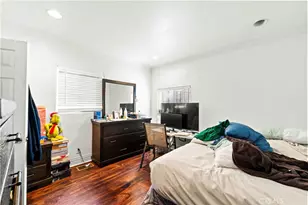 8463 S Halldale, Los Angeles, CA 90047 - Photo 13
