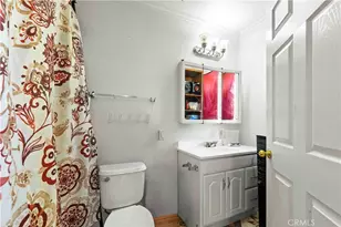 8463 S Halldale, Los Angeles, CA 90047 - Photo 21