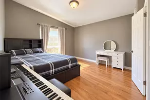 16600 Orange, Paramount, CA 90723 - Photo 9