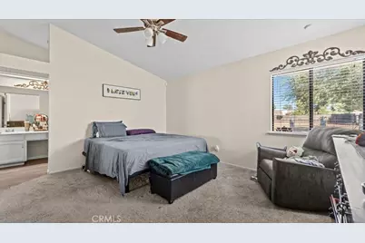 13561 Cuyamaca, Apple Valley, CA 92308 - Photo 11