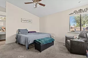 13561 Cuyamaca, Apple Valley, CA 92308 - Photo 11