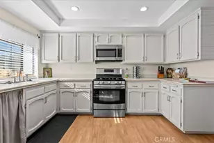 13561 Cuyamaca, Apple Valley, CA 92308 - Photo 9
