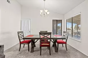 13561 Cuyamaca, Apple Valley, CA 92308 - Photo 5