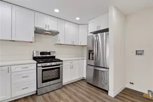 1028 E 10th, Long Beach, CA 90813 - Photo 19