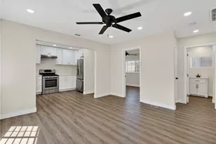 1028 E 10th, Long Beach, CA 90813 - Photo 13