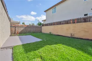 975 E 43rd, Los Angeles, CA 90011 - Photo 25