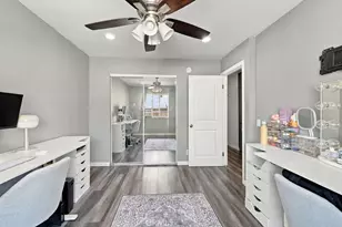 8800 Cedros Ave, Panorama City, CA 91402 - Photo 17