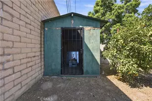 21211 Haston, Lakewood, CA 90715 - Photo 7