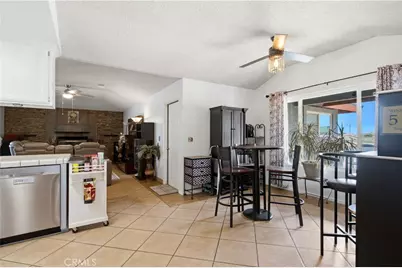 7851 Greenwood Avenue, California City, CA 93505 - Photo 17