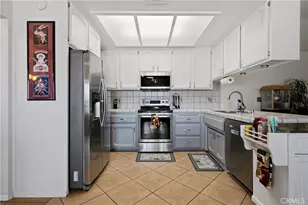 7851 Greenwood Ave, California City, CA 93505 - Photo 17