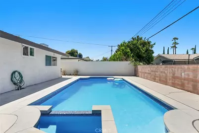 23701 Califa, Los Angeles, CA 91367 - Photo 59