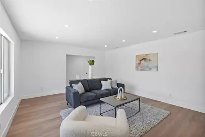 23701 Califa, Los Angeles, CA 91367 - Photo 9
