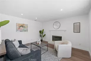 23701 Califa, Los Angeles, CA 91367 - Photo 7