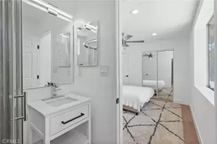 23701 Califa, Los Angeles, CA 91367 - Photo 55