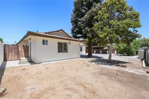 23701 Califa, Los Angeles, CA 91367 - Photo 43